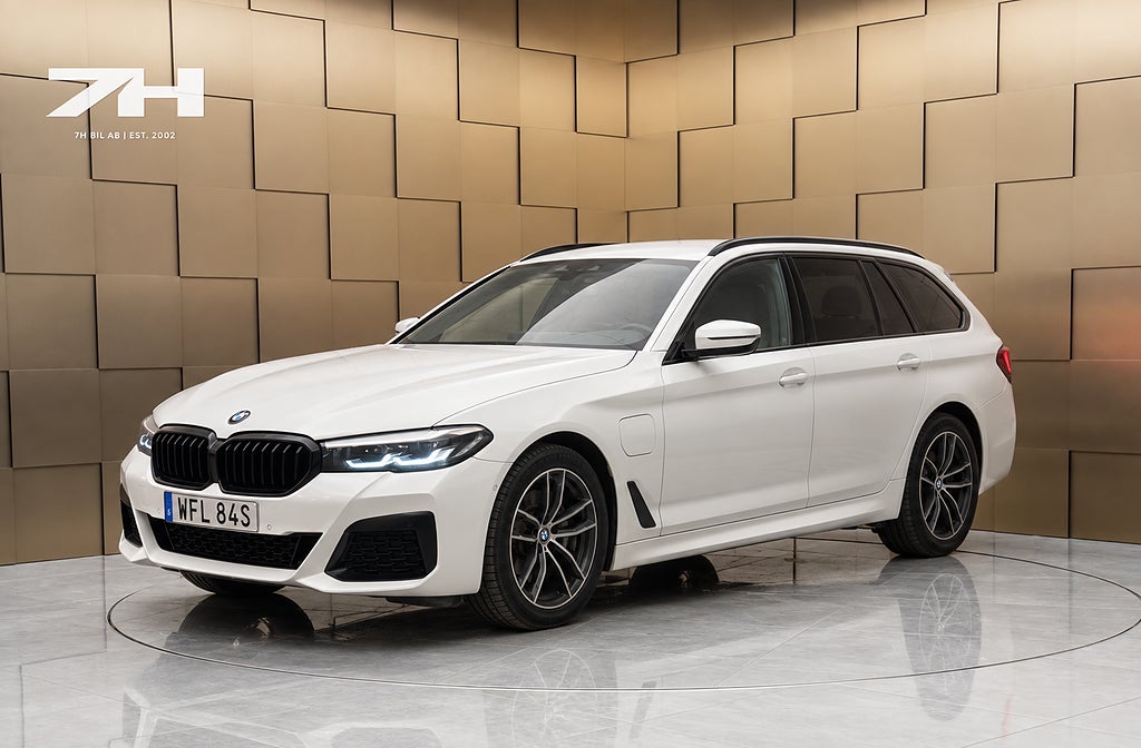 BMW 530e xDrive Touring / Backkamera / Dragkrok