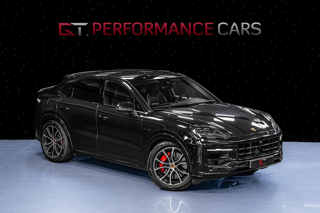 Porsche Cayenne S E-Hyb Coupé FACELIFT MOMS SportDesign 18-vägs 21" BOSE