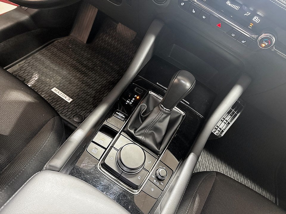 Bild på Mazda 3 Sky 2.0 SKYACTIV-G 150hk Aut - B-KAMERA, CARPLAY