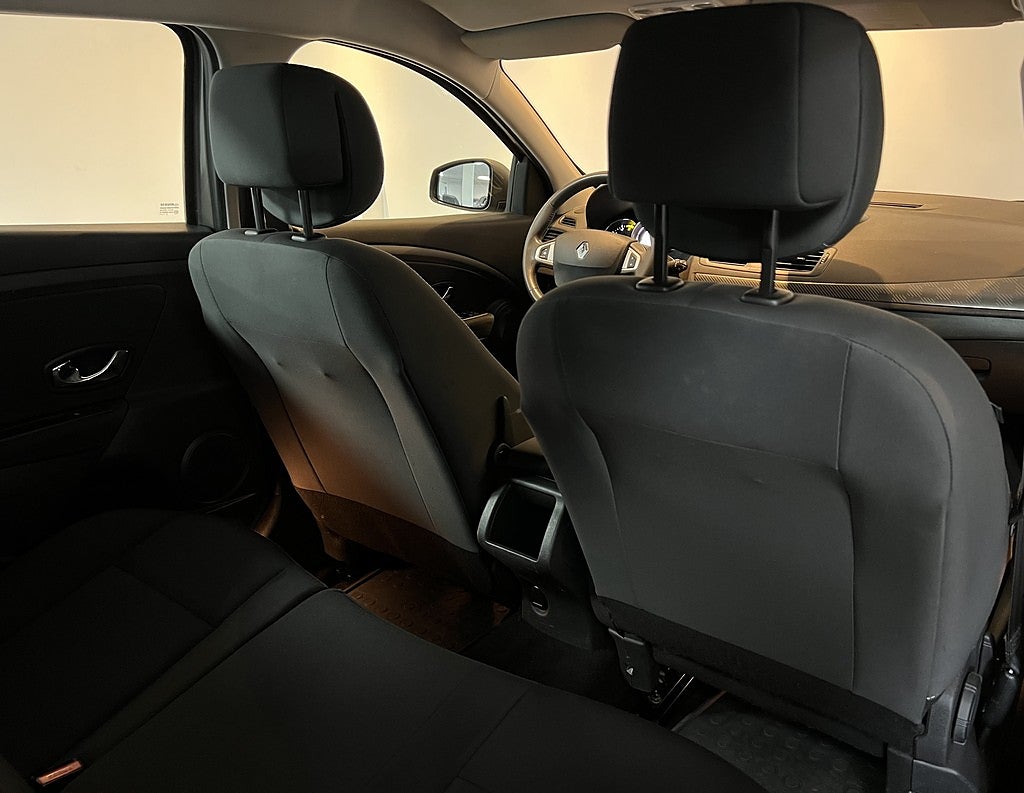 Renault Mégane Grandtour 1.5 dCi EDC AUTOMAT NYKAMREM BLUETOOTH LÅGMIL