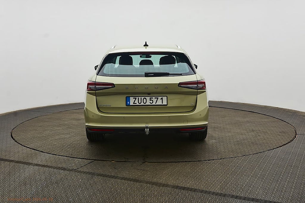 Škoda Superb iV Combi DSG Sequential, 204hp, 2025