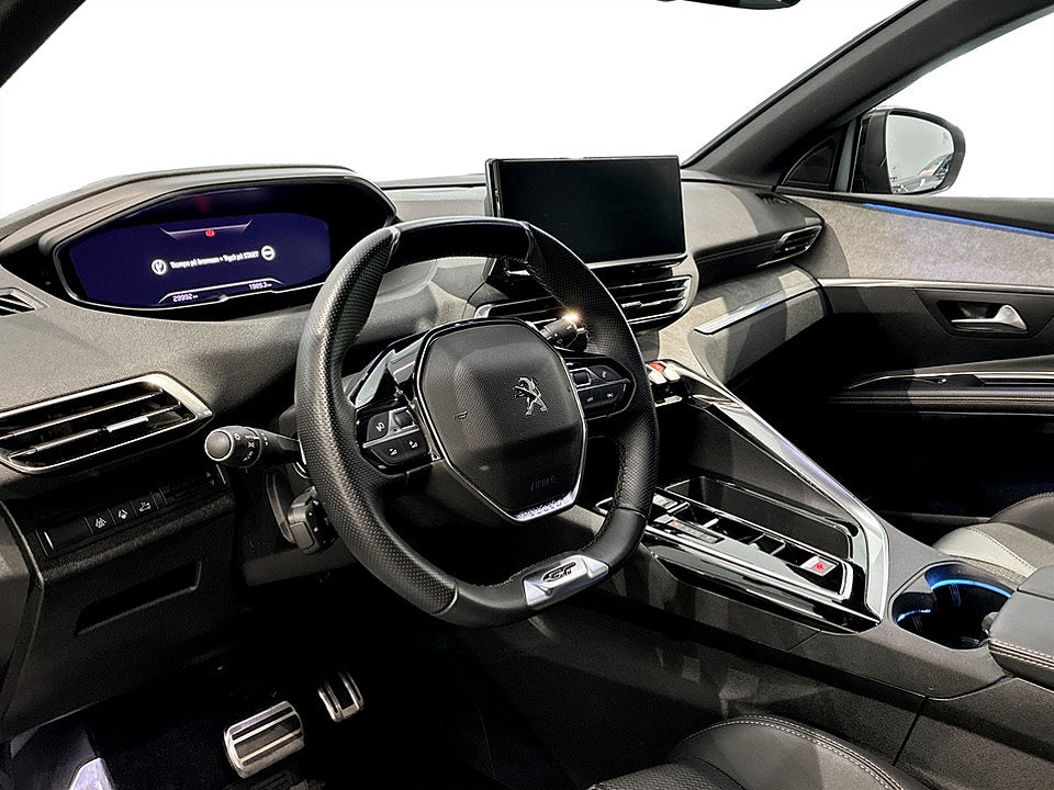 Bild på Peugeot 5008 GT 1.2 PT 130hk Aut 7-SITS B-KAMERA
