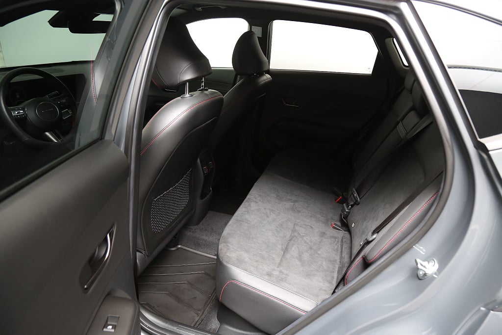 Hyundai Kona Fullhybrid N-Line | 360 kamera | Elstol |Navi | 2025