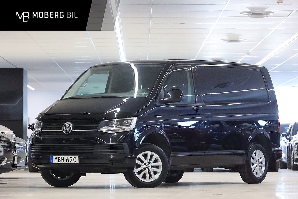 Volkswagen Transporter T30 2.0 TDI 150hk Helg på Moberg! LED Drag Värmare V-inrett