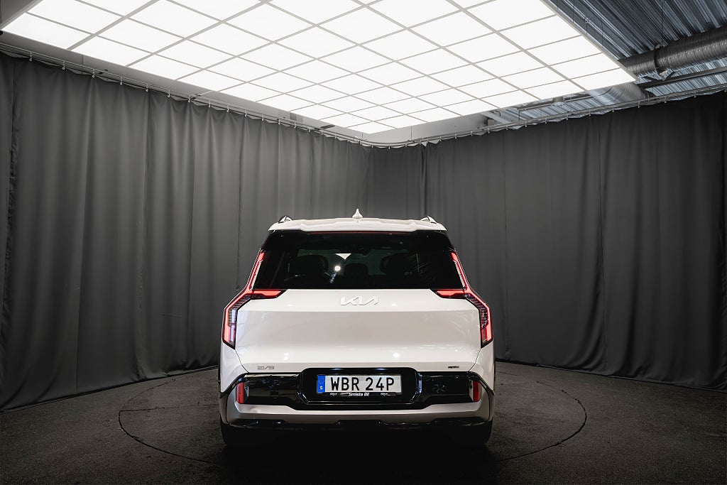 Kia EV9 AWD GT-Line 7-Sits PANO 360° HUD 98%SoH 1-ÄGARE MOMS