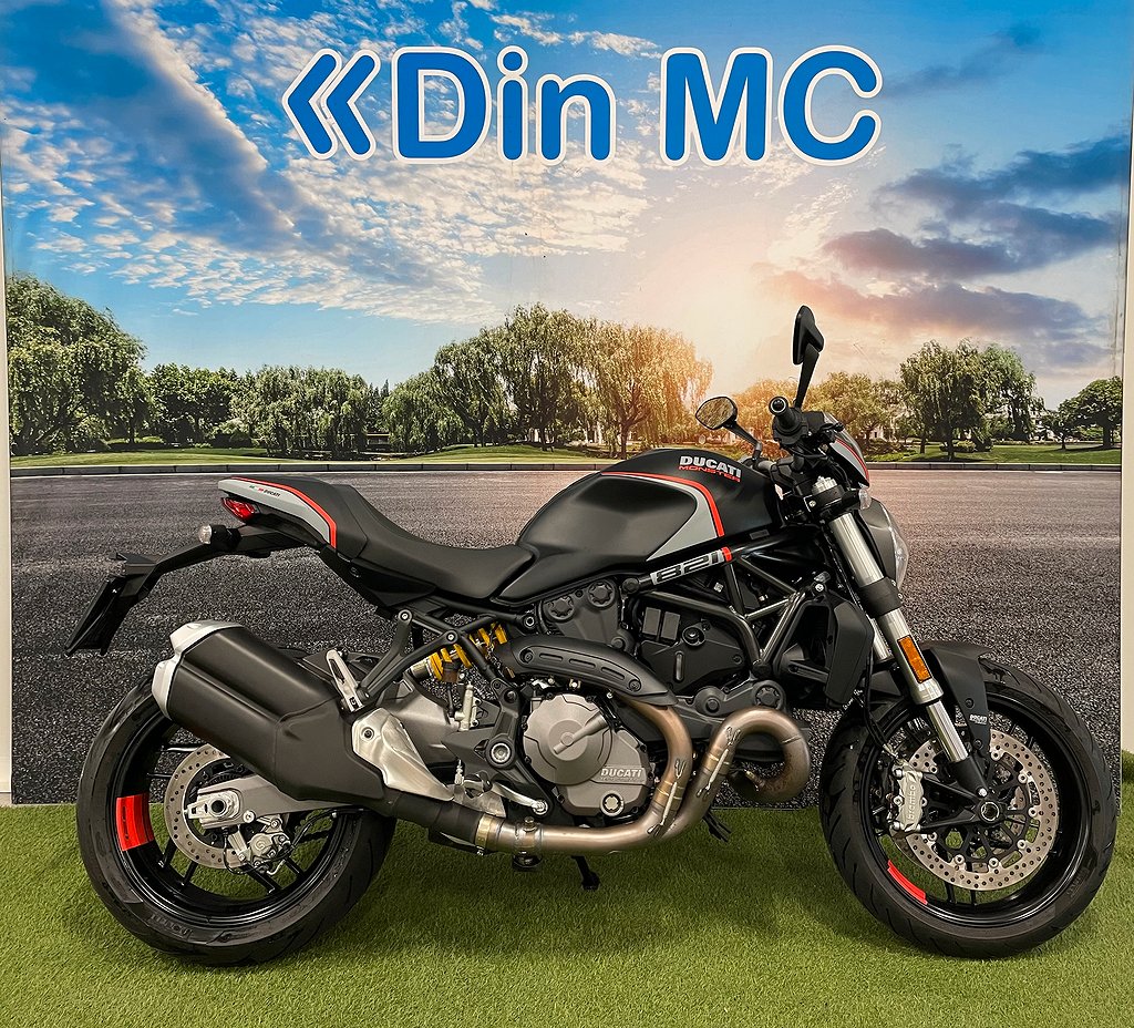 Ducati Monster 821 