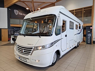 Husbil-integrerad Frankia 840 FD