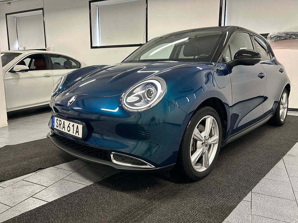 ORA Funky Cat 300 171 hk Årsskatt 360 kr MOMS/VAT 2040 mil