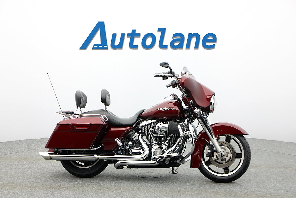 Harley-Davidson Street Glide *RESERVERAD*