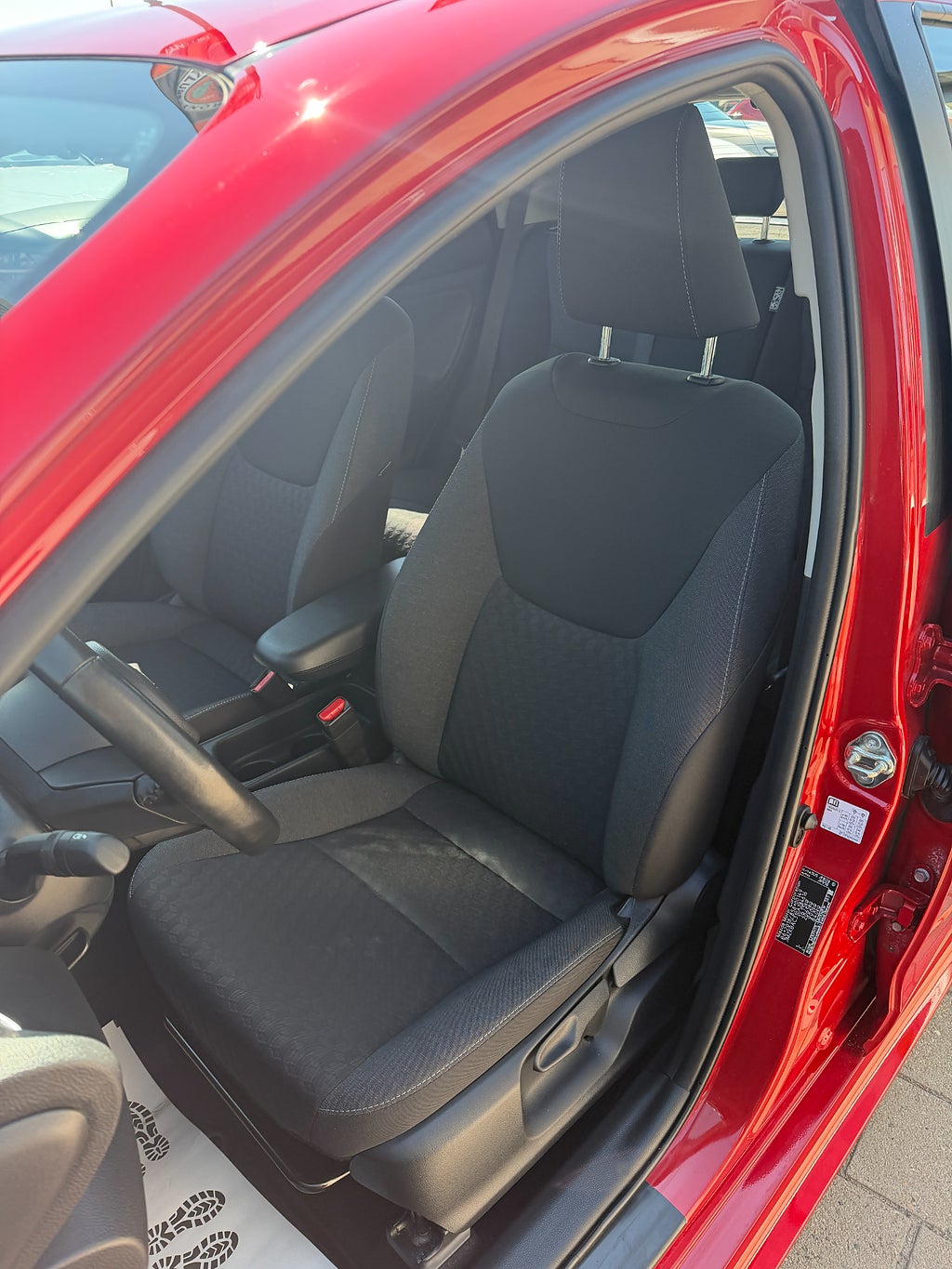 Mazda 2 Hybrid AGILE