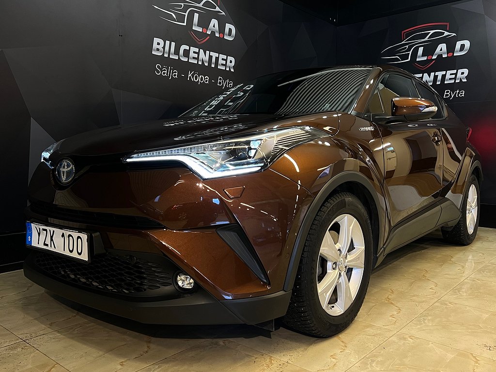 Toyota C-HR Hybrid CVT Executive / Drag 