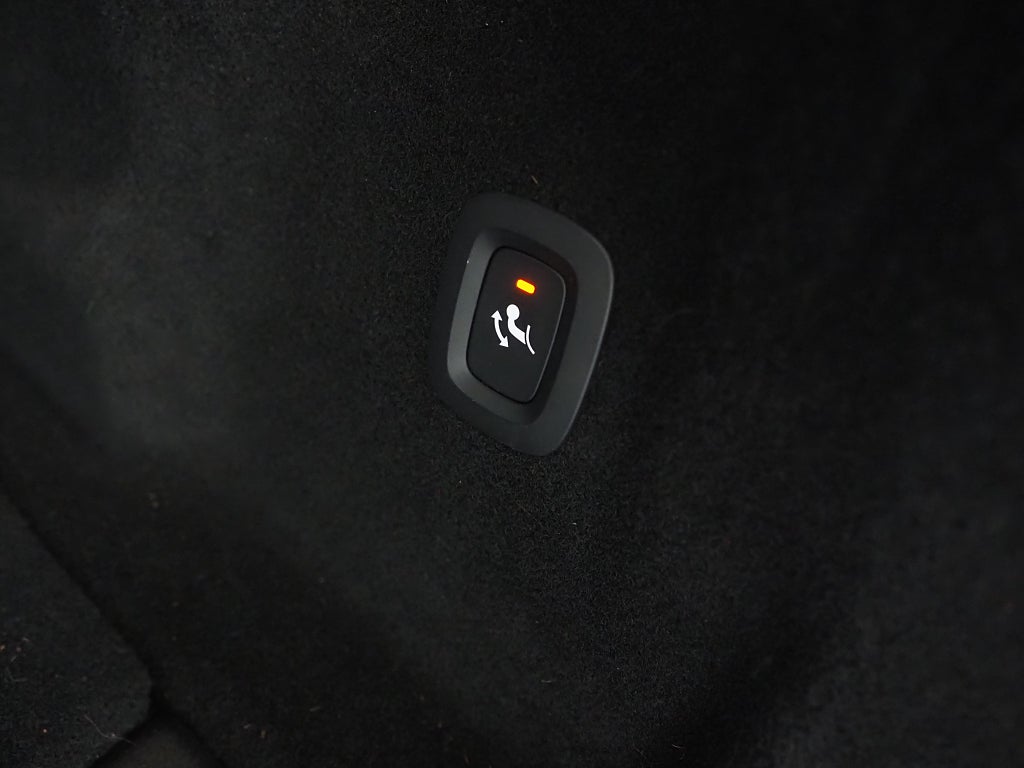 Volvo XC60 Recharge T8 AWD Geartronic R-Design 392hk | Pano | 360° 2022