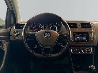 Volkswagen Polo 5-dörrar 1.2 TSI BMT Base BT/Vinterhjul/AC
