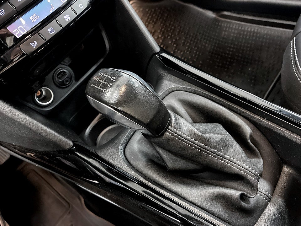 Bild på Peugeot 2008 Allure 1.2 PT 110hk BACKSENSORER