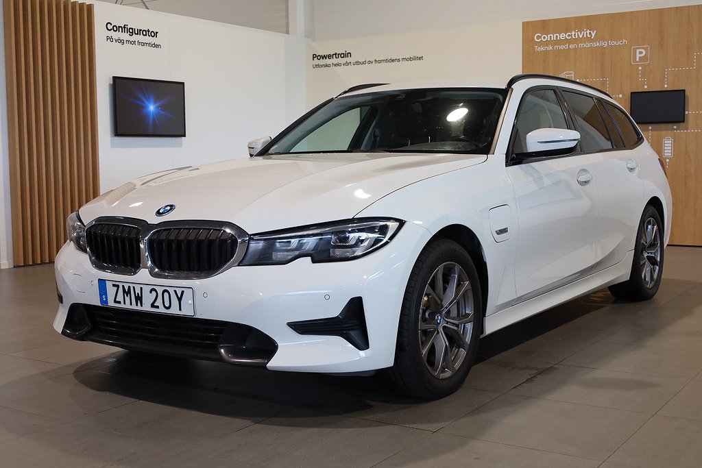 BMW 330e xDrive 292hk Touring Sport line Aut Drag Leasbar 2022