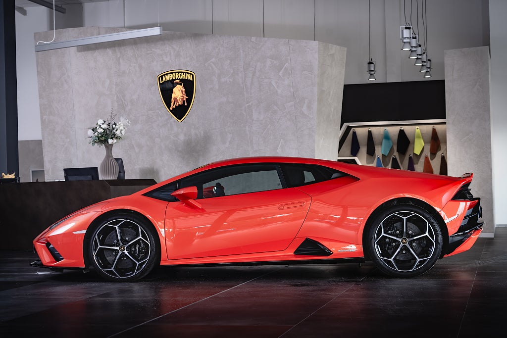 Gallery image 3 of 15