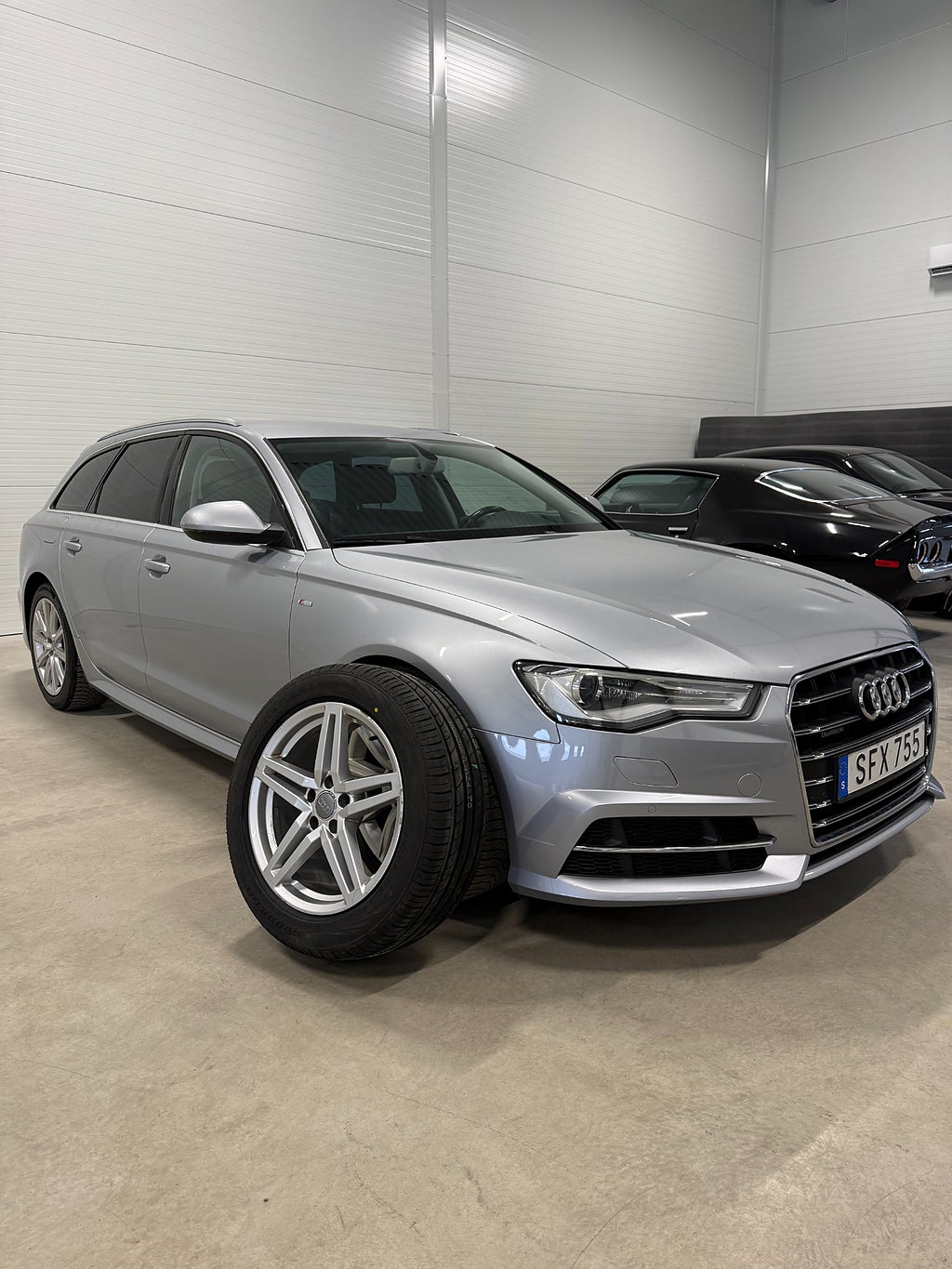 Audi A6 2.0 TDI quattro S Tronic Värmare / Drag / Kamrem bytt