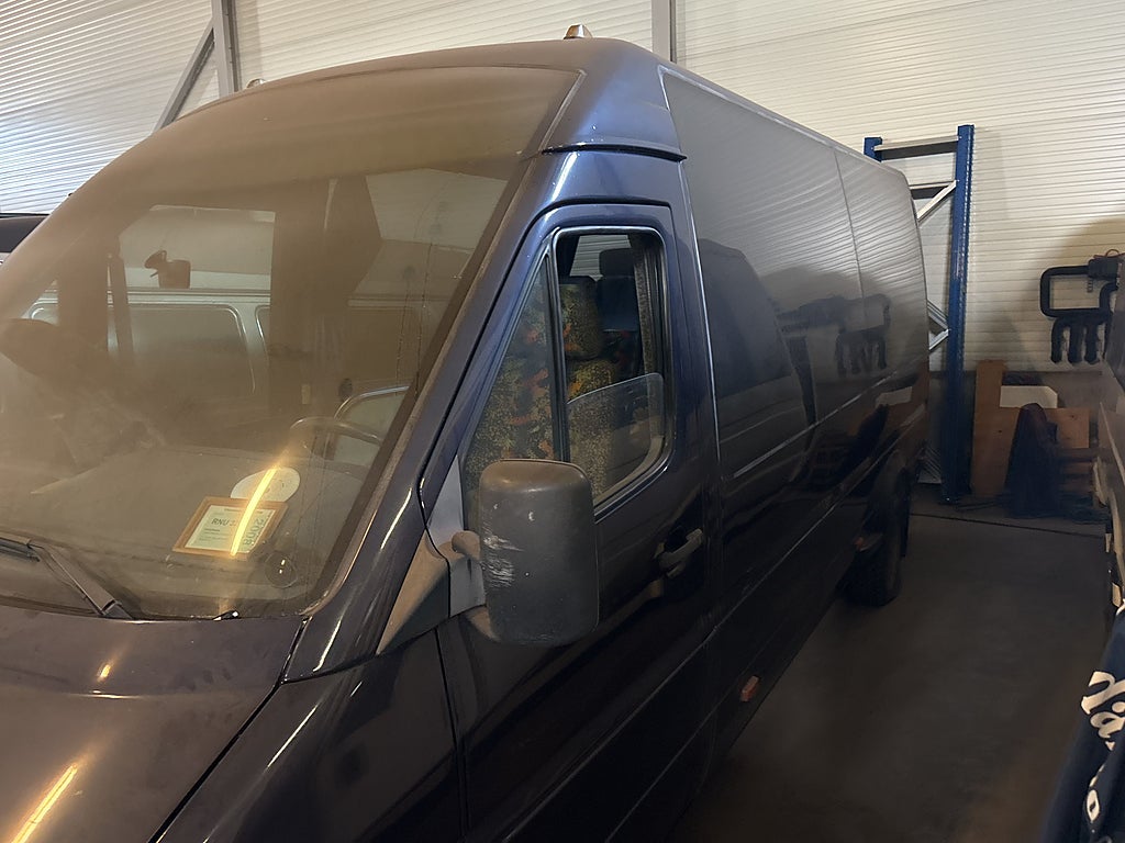 Mercedes-Benz Sprinter Skåpbil 4600