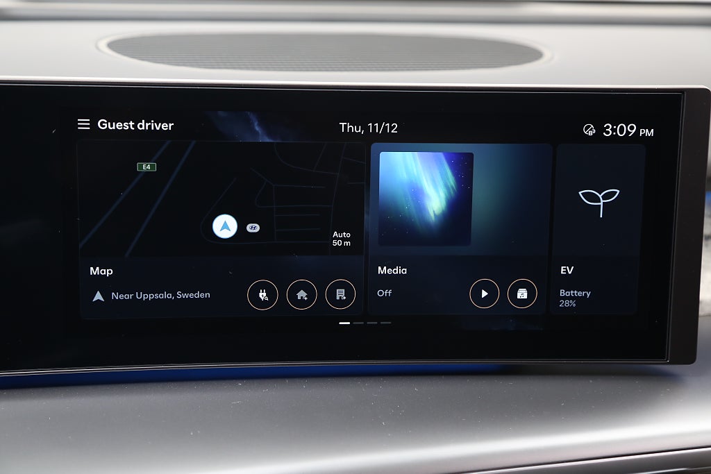 Hyundai IONIQ 9 Calligraphy Line AWD 110,3kWh-600km Räckvidd i lager* 2026