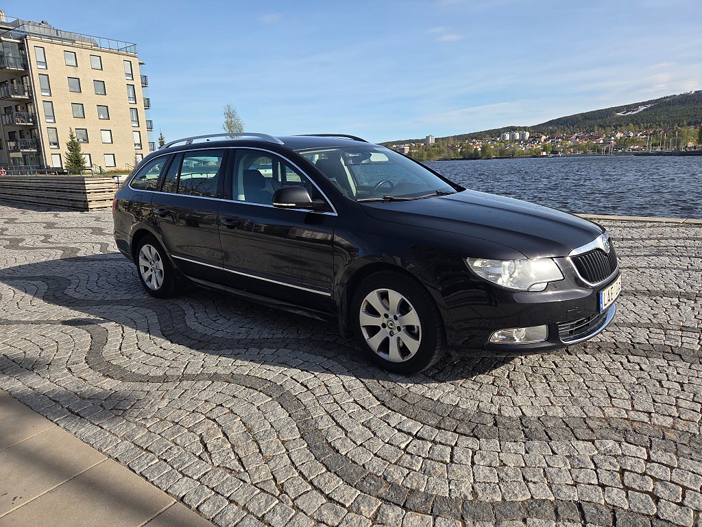Skoda Superb Kombi 2.0 TDI 4x4 Ambition Euro 5