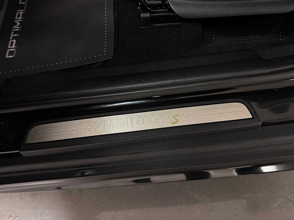 MINI Countryman 2020 - miniatyr 14