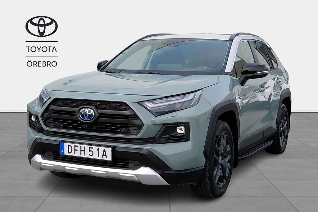 Toyota RAV4 Hybrid AWD-i Adventure Dragkrok Vinterhjul