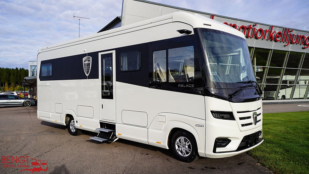 Morelo Palace 88 LB - IVECO | Långbäddar | Iveco | ALDE