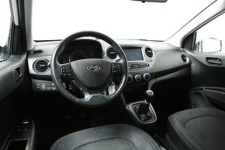 Halvkombi Hyundai i10 12 av 24
