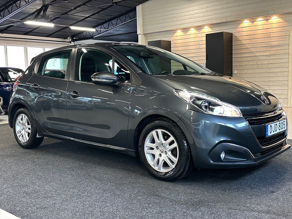 Peugeot 208 5-dörrar 1.2 PureTech 82 ETG5 1 Brukare Låga Mil 82hk