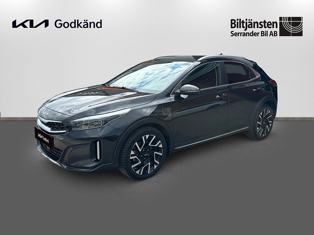 Kia Xceed Plug-in Hybrid DCT Action
