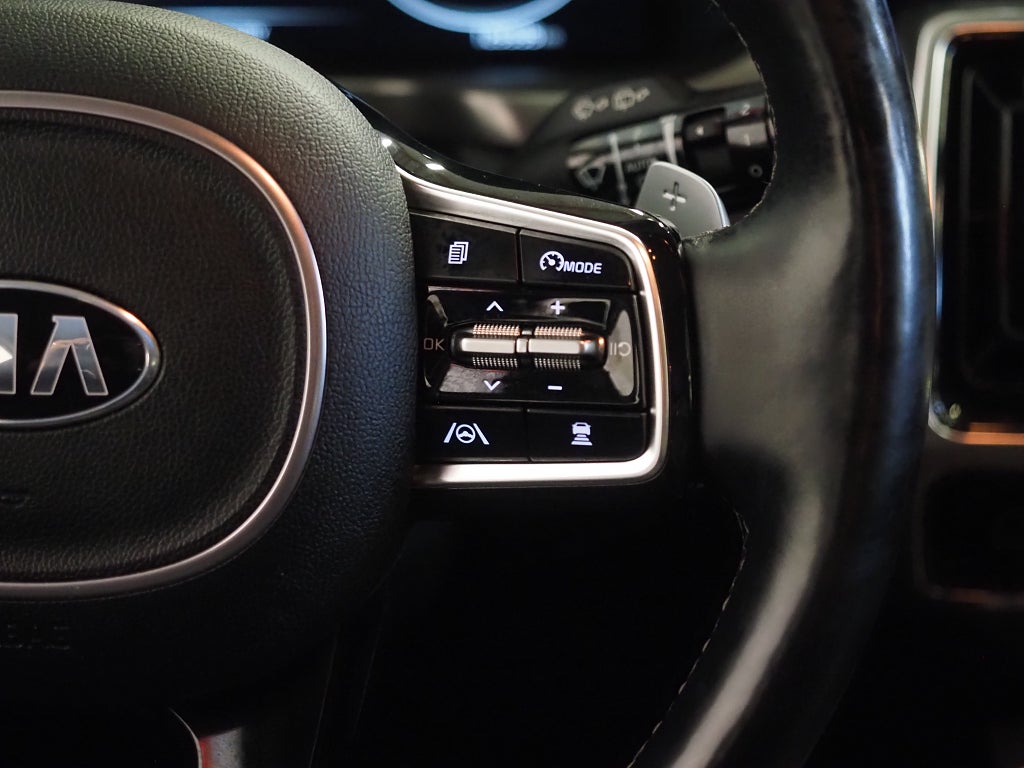 Kia Sorento PHEV 265hk Advance 7-Sits Drag Skinn Navi Kamera Moms 2021