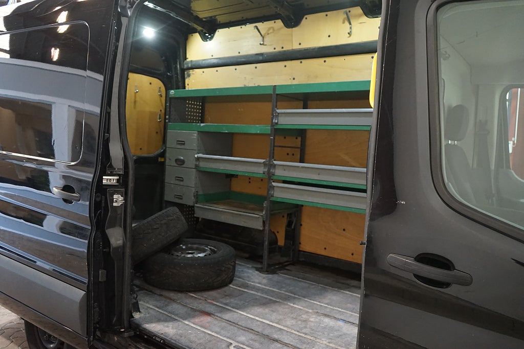 Ford transit 290 2.0 TDCi Manuell Värmare 130hk 4.99% Ränta