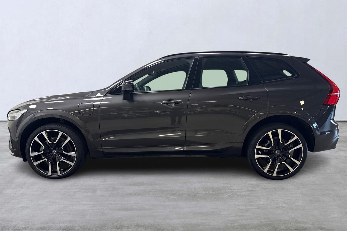 Volvo XC60 R Design 2022, bild 2/10