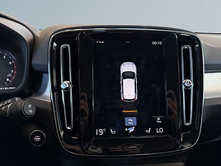 Volvo XC40 T2 Geartronic Momentum VOC/S&V-Hjul/Drag/Psens/Pvärm – bild 15