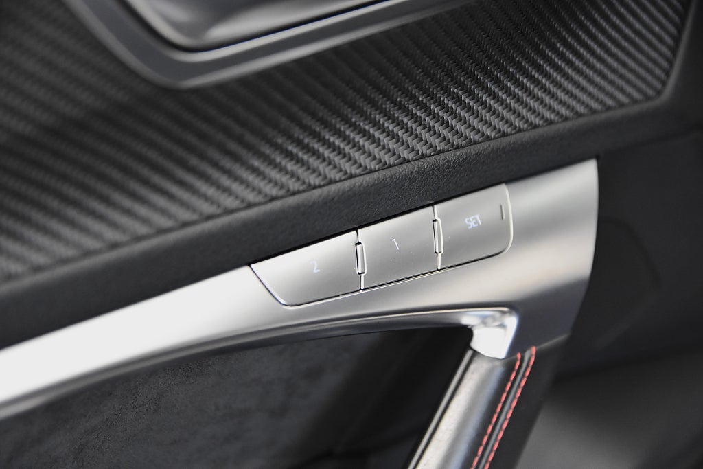 Audi RS6 2021 - miniatyr 14