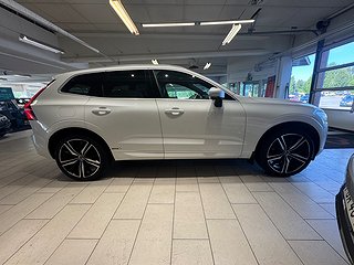 Volvo XC60 T5 AWD R-Design/Drag/Bvärm/Kamera/Navi/Rattvärme