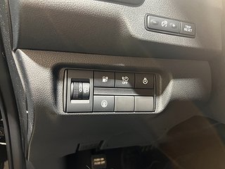Halvkombi Nissan Leaf 13 av 17