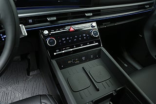 SUV Hyundai Santa Fe 19 av 24