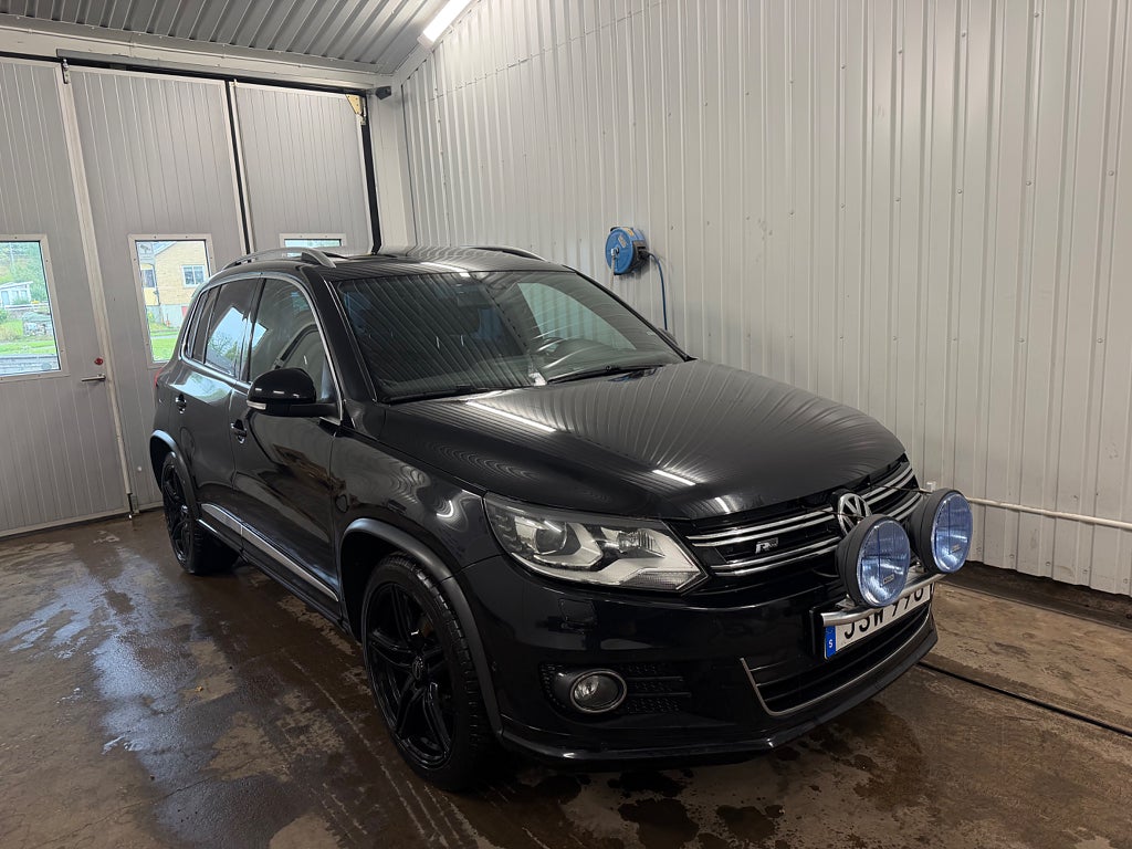 Volkswagen Tiguan 2.0 TDI DPF BMT 4Motion R-line Euro 5