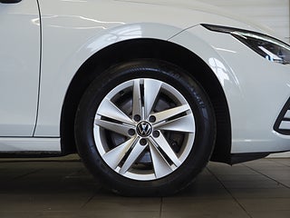 Kombi Volkswagen Golf 8 av 24