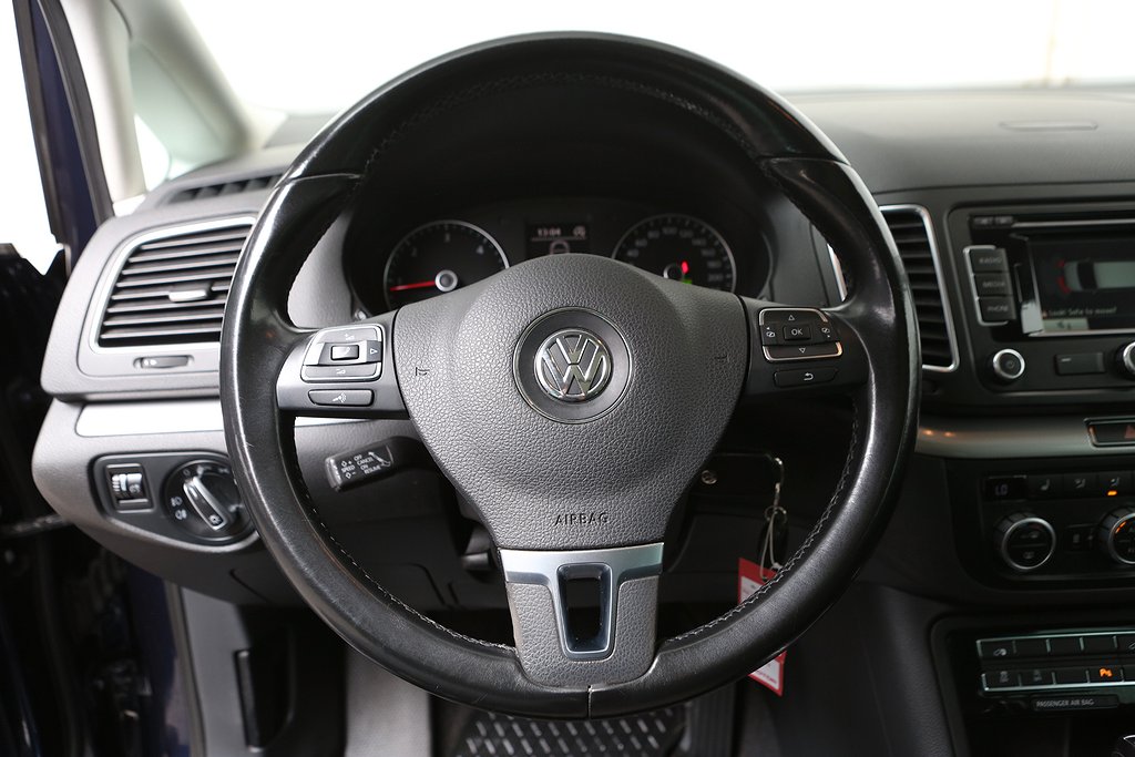 Volkswagen Sharan 2,0 TDI Masters DSG 7-sits D-Värme Drag 2015