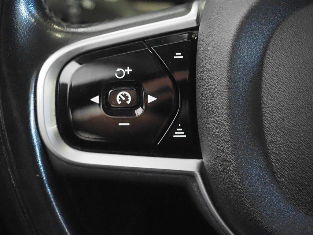 Volvo V90 Cross Country D4 AWD Geartronic Advanced SE II 190hk | Drag 2020