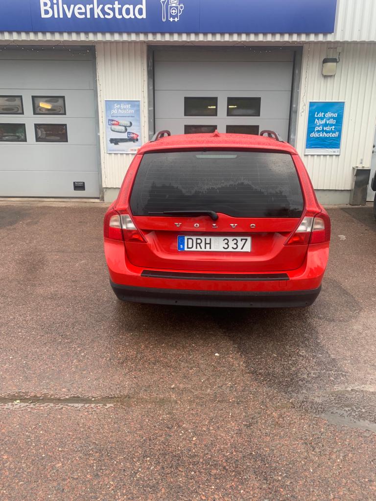 Volvo V70 2.0 Flexifuel Base 145hk 2008, kuva 3/34