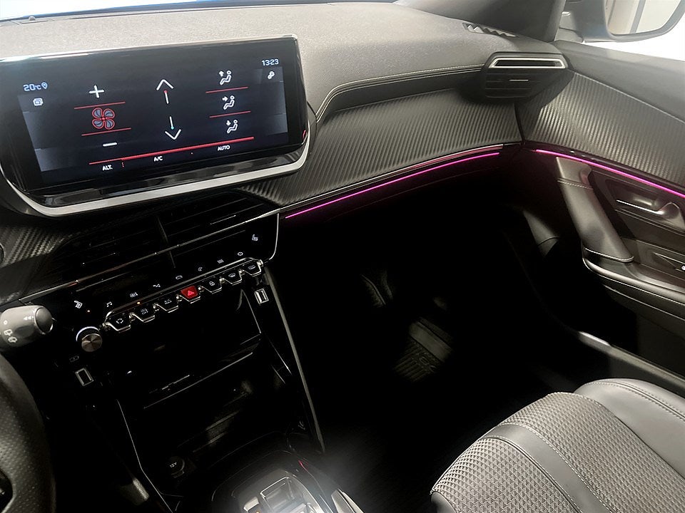 Bild på Peugeot 2008 GT 1.2 PT 130hk Aut - BACKKAMERA, NAV