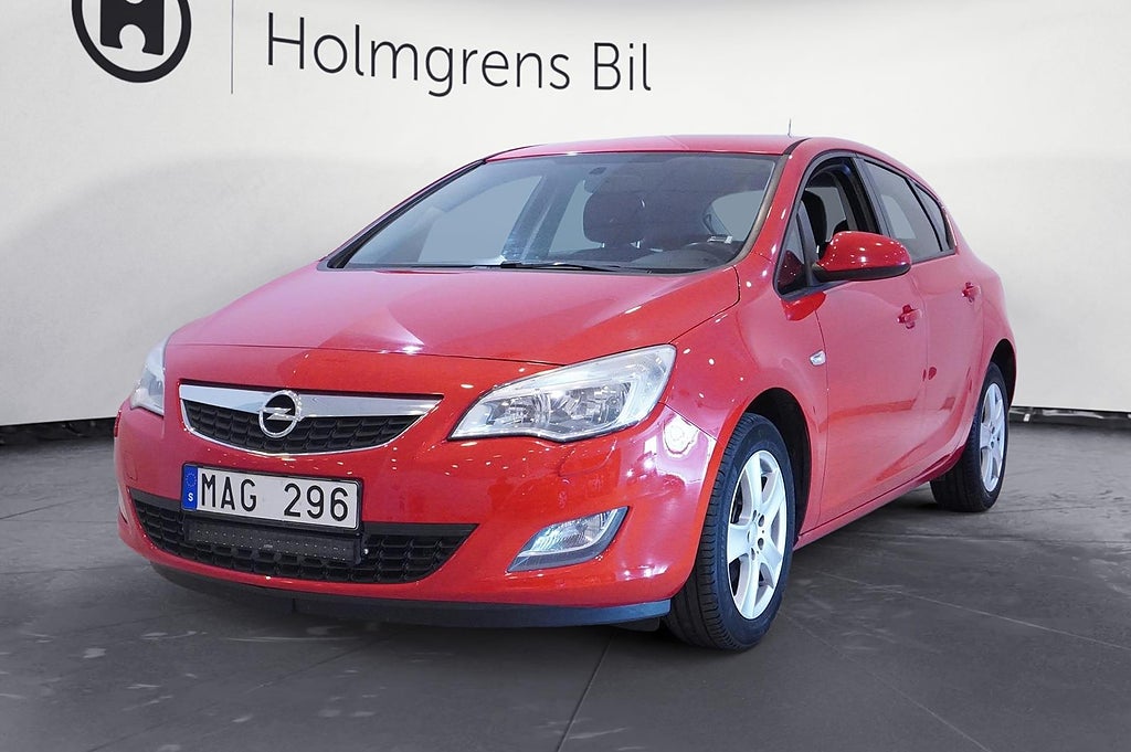 Opel Astra 1.4 Turbo Manuell, 140hk 5-D Ledramp