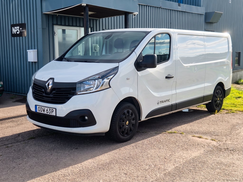 Renault trafic Skåpbil 2.7t 1.6 dCi Euro 6