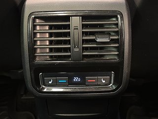 Volkswagen Passat 2.0 TDI 240hk 4M R-Line Dynaudio/Drag/Värm