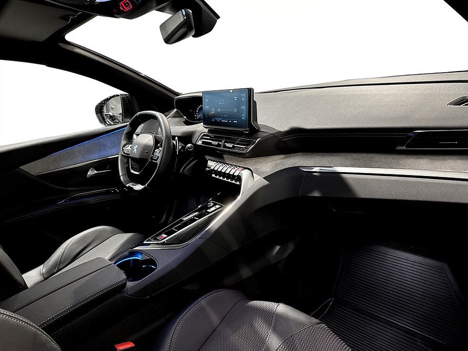 Bild på Peugeot 5008 GT 1.2 PT 130hk Aut - B-KAMERA, CARPLAY