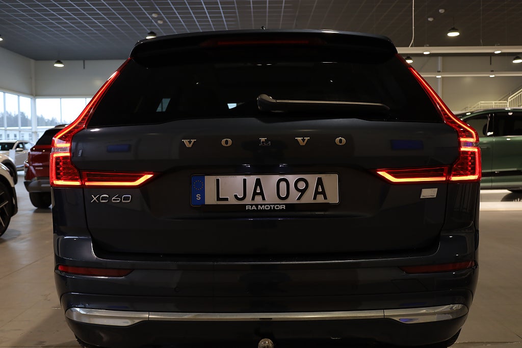 Volvo XC60 Recharge T6 350hk AWD Core Bright Pano Drag Leasbar 2023