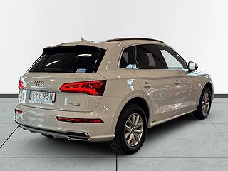 Audi Q5 40 TDI quattro Comfort S Line S&V-däck/Drag/Dvärm
